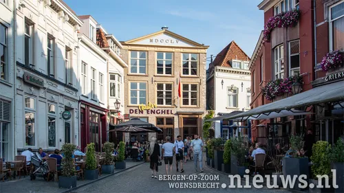 20210723 boz sonn marc 000a