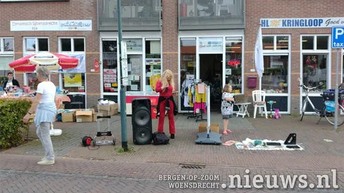 20210926 woe garage sale 010