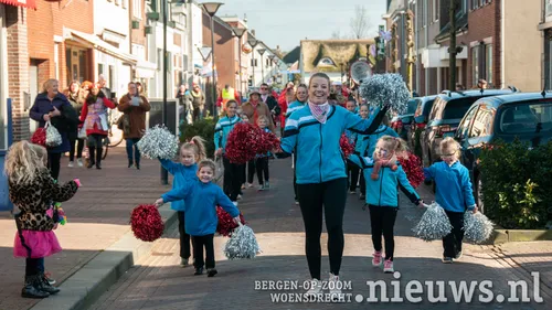 20220226 oss intocht 003