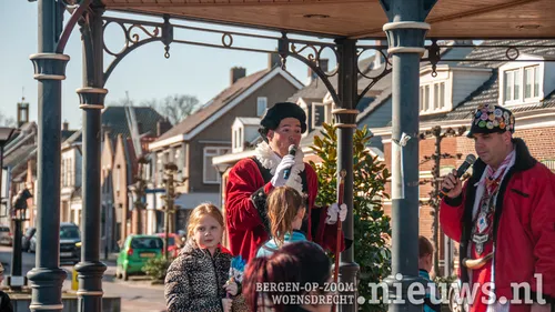 20220226 oss intocht 014