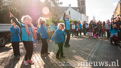 20220226 oss intocht 039