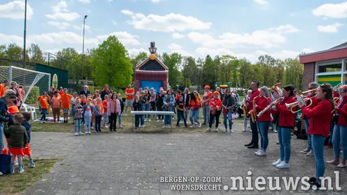 20220427 03 put koningsdag 011