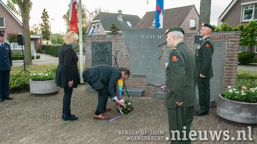 20220504 jkr put dodenherdenking 013