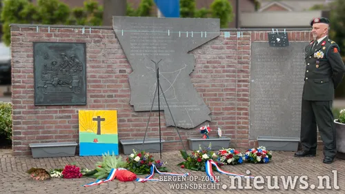 20220504 jkr put dodenherdenking 015