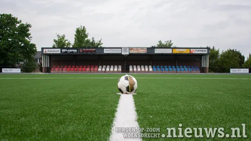 20220520 jkr hoo meto kunstgras 006