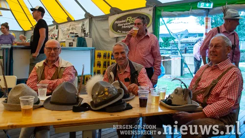 20220703 jkr woe aurora125 012