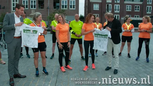 20221005 jkr hoo hardloopshirts esther 002