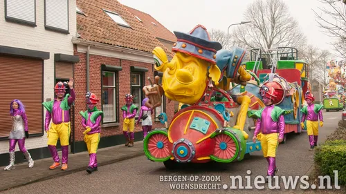 20230221 jkr oss optocht 002