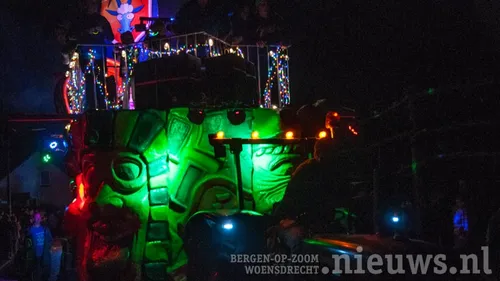 20240413 jkr huij lichtstoet 012