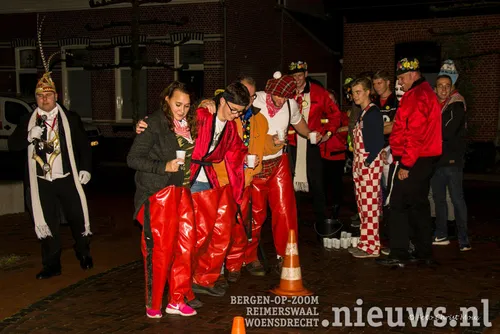 gezelligheid op de markt foto door christ mous