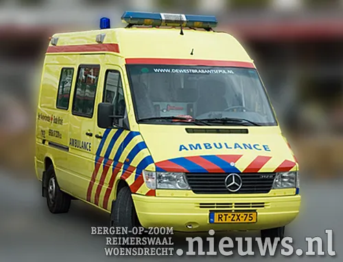 jkr div ambulance 01a