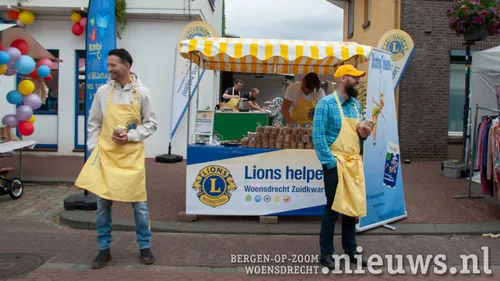 Stroopwafels bij de Lions club