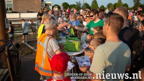 Alle overige deelnemers konden hun medailles op vertoon van hun stempelkaart afhalen.