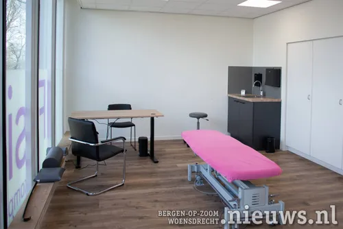 Een van de moderne behandelruimtes