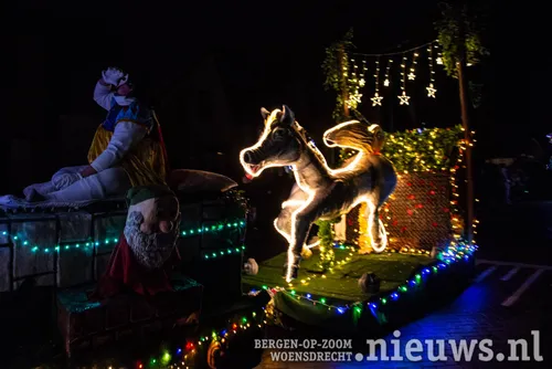 20260328_JKr_Hoo_Lichtstoet_005