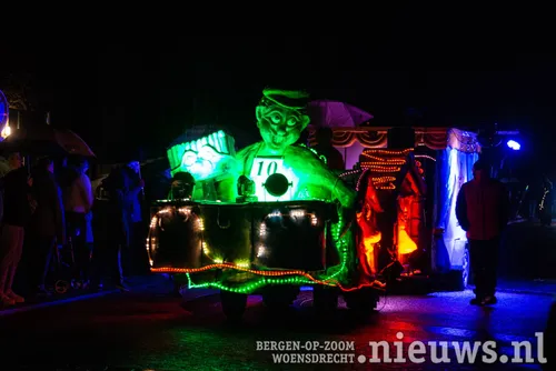 20260328_JKr_Hoo_Lichtstoet_014