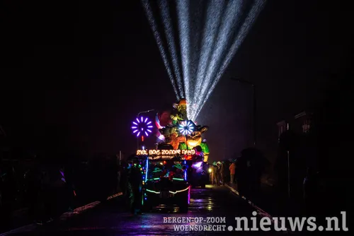 20260328_JKr_Hoo_Lichtstoet_017