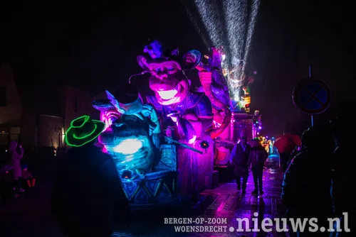 20260328_JKr_Hoo_Lichtstoet_018