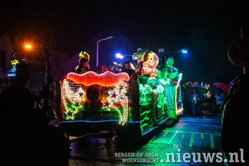 20260328_JKr_Hoo_Lichtstoet_019