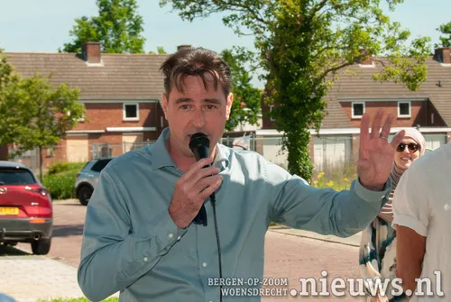Directeur van Woningstichting Woensdrecht, Con Mos