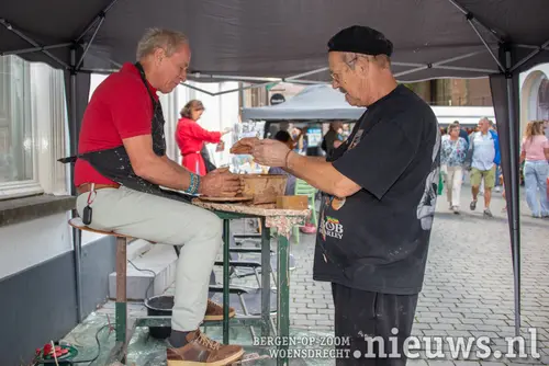 20260822_JKr_BoZ_Kunst_op_het_plein_012_Sjaak_en_Elly