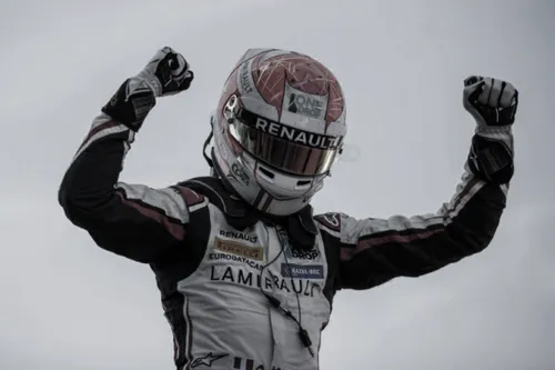 133133_9e992352d098d7de62fdfd121201d7c5