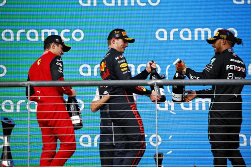 Verstappen en Leclerc hebben in 2023 een paar keer het podium mogen delen. (Foto: Red Bull Content Pool/Getty Images)