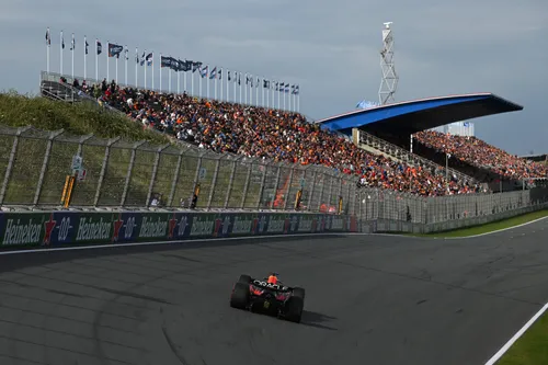 max-verstappen-red-bull-racing-gp-nederland-2025-vrijdag-2