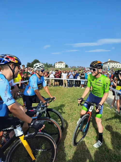 Mohoric, Gianni Vermeersch and Van Aert prior to 2023 gravel World Cup