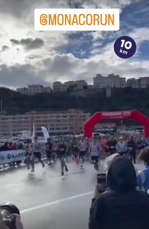 De menigte wordt losgelaten in het prinsdom