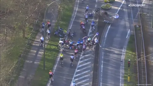 Major crash in Brugge-De Panne