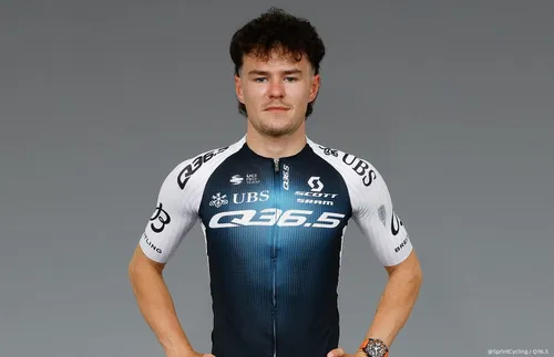 Joseph Pidcock in the kit of Q36.5 Pro Cycling