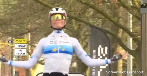 demi-vollering-69a3271d37aed