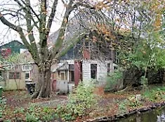 4406458998 43a502ee60 m