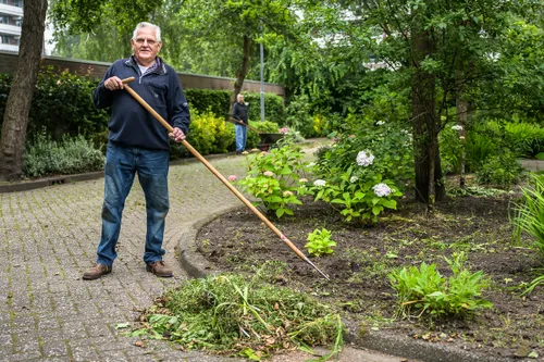siem veltrop onderhoudt groen bij grote beer 18 7