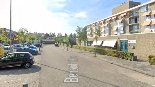 De Behouden Haven aan de andere kant.