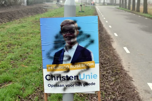 a4a8c37d-2f77-4a26-9f53-b29a964d03de