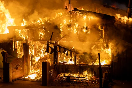 20231215 beach inn 07