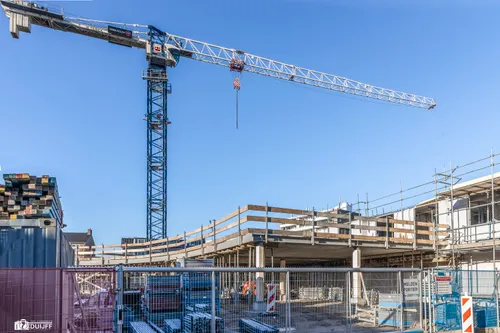 bouwwerk bij watertoren