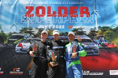 podium mark jobst wint op circuit zolder e90b0696