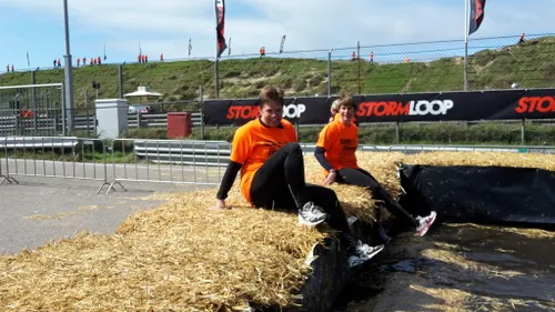 suzanne belien bij het ijsbad voor de finish van de stormloop 2016 jaap koper 1024x576