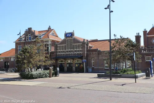 treinstation voorzijde 1 wim meijer fotografie