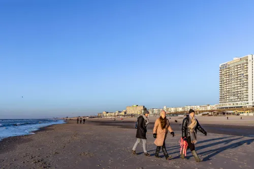 wandelaars strand