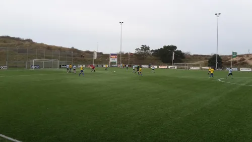 wedstrijdbeeld sv zandvoort vlug en vaardig 2 051215 jaap koper