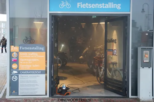 whatsapp image 2021 01 17 at 132518 fik fietsenstalling ldc 5 zandvoort foto