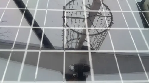 zonnecellen van zelfpersende afvalbak jaap koper