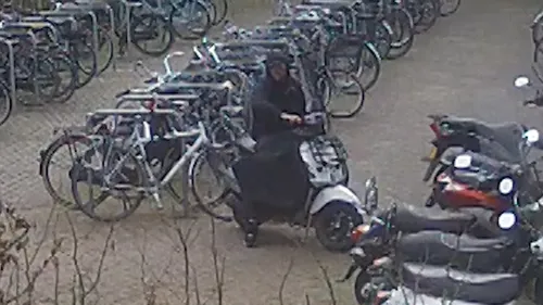 200519 team diefstal scooter snowworld vd2