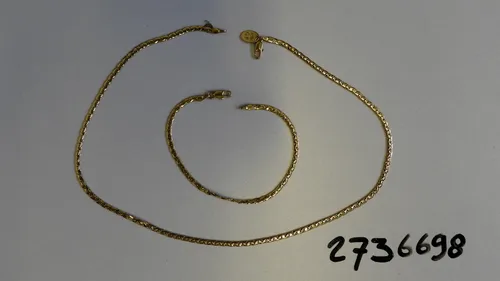 220329 team sieraden 2