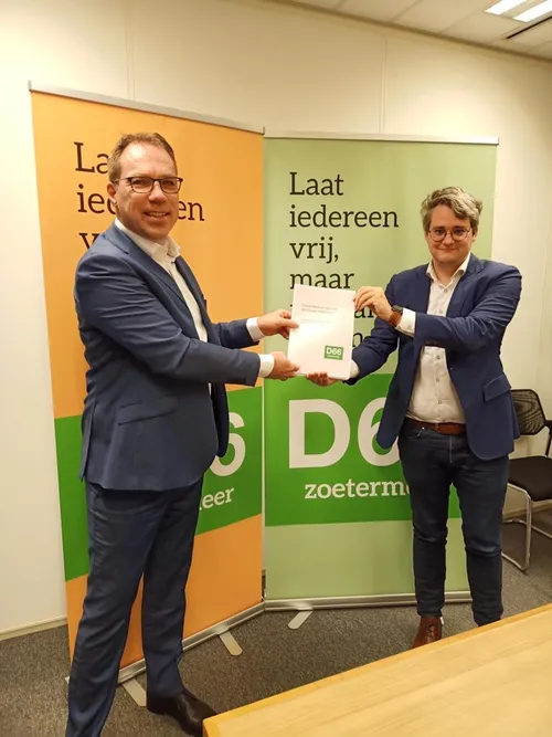 8e99f98a 55b6 46ab 88e0 d3600def6c18