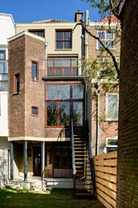 achtergevel met traptoren 200x300